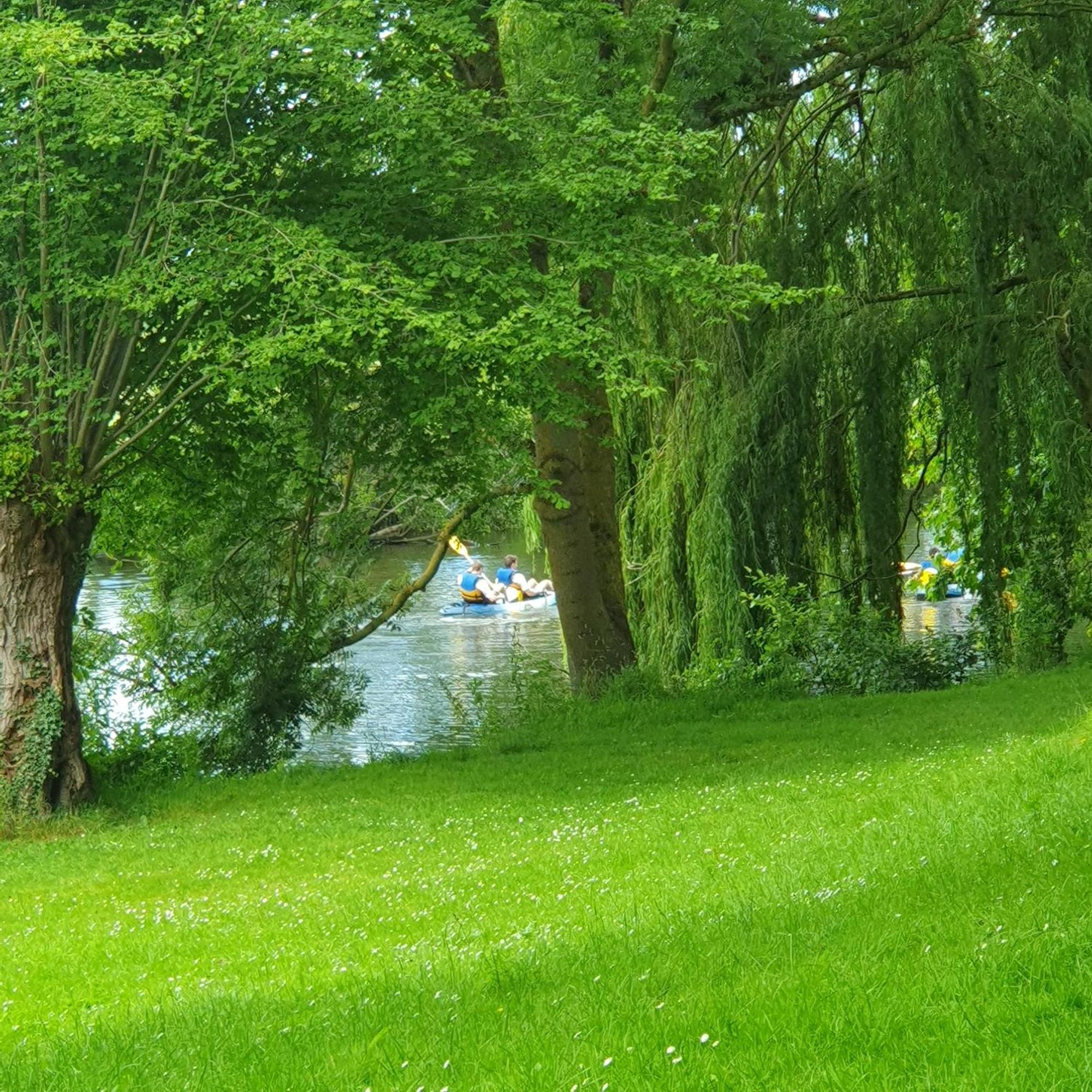 Maison Almati Pres De L'Ile Enchantee Fleury-sur-Orne Bagian luar foto